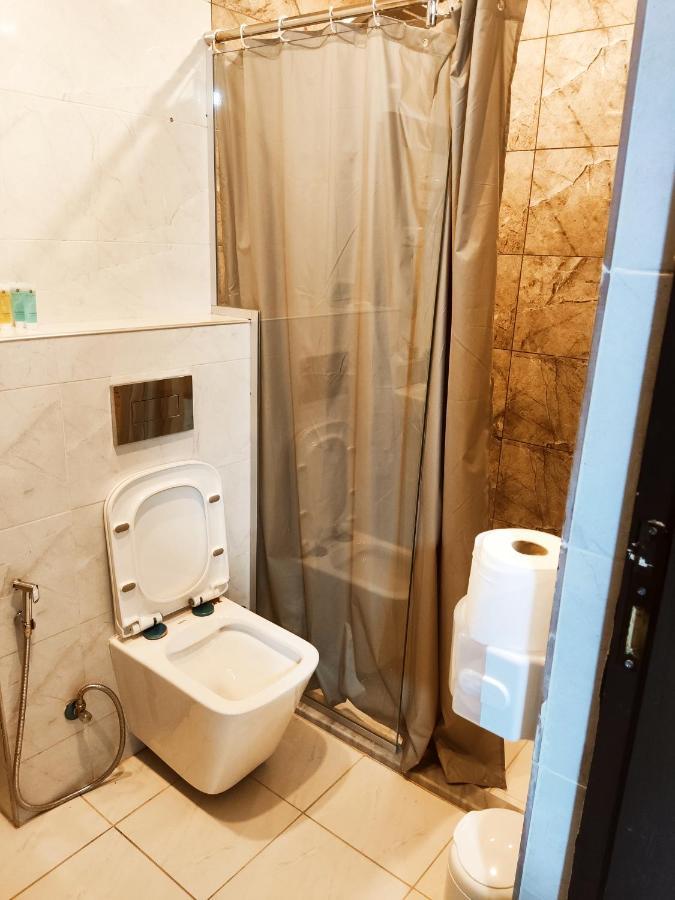Golden Plaza Hotel Ammán Kültér fotó